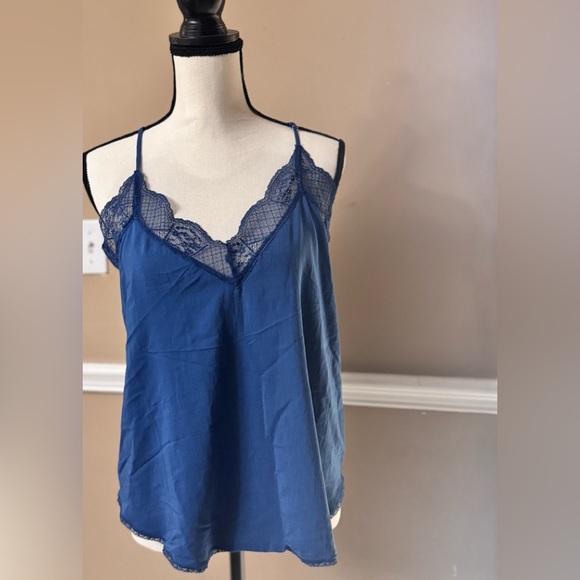 Blue Lace Trim Camisole M - Picture 3 of 4